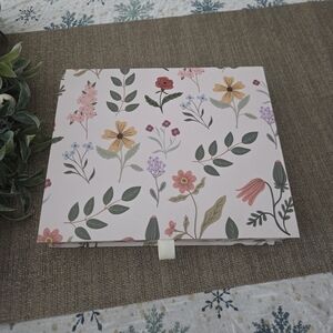 Fringe Studio Floral Stationery Set